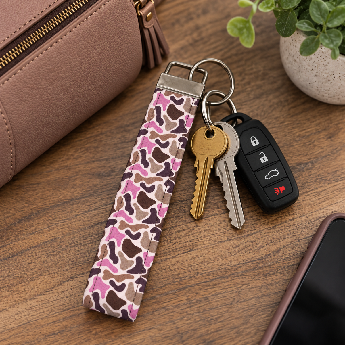 Pink Camo Key Fob Wristlet, Pink Duck Camo Keychain, Cute Accessories, Keychain Wristlet
