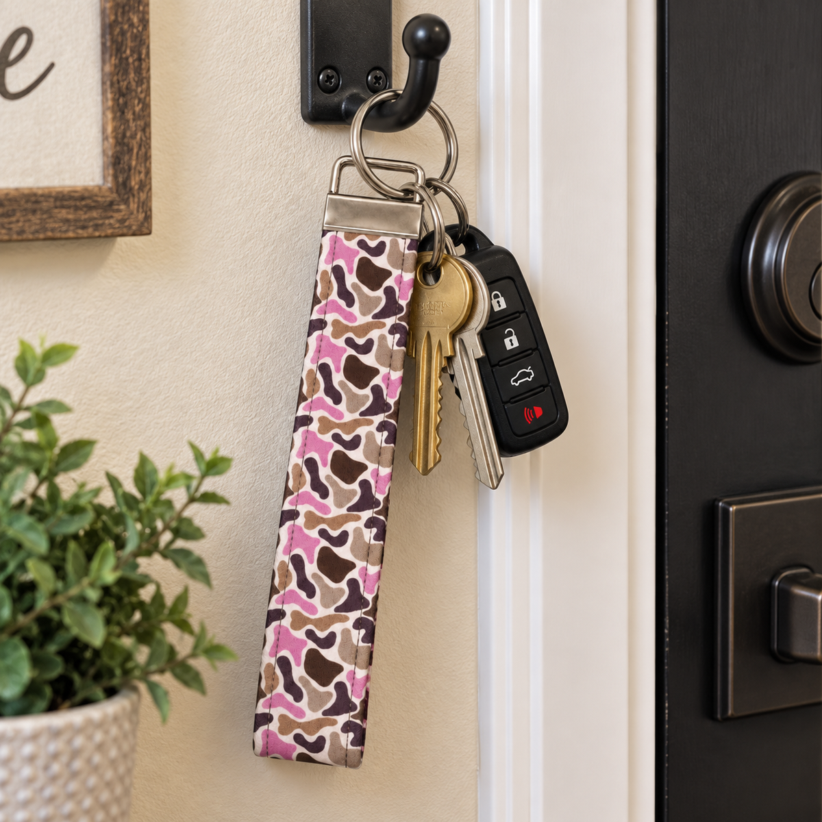 Pink Camo Key Fob Wristlet, Pink Duck Camo Keychain, Cute Accessories, Keychain Wristlet